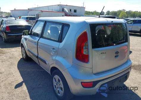 2012 Kia Soul z USA, uszkodzony, nr VIN KNDJT2A57C7390205